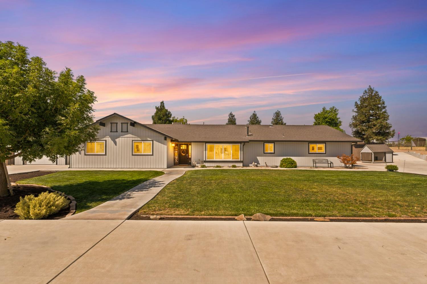 16176 Paula, Madera, CA 93636