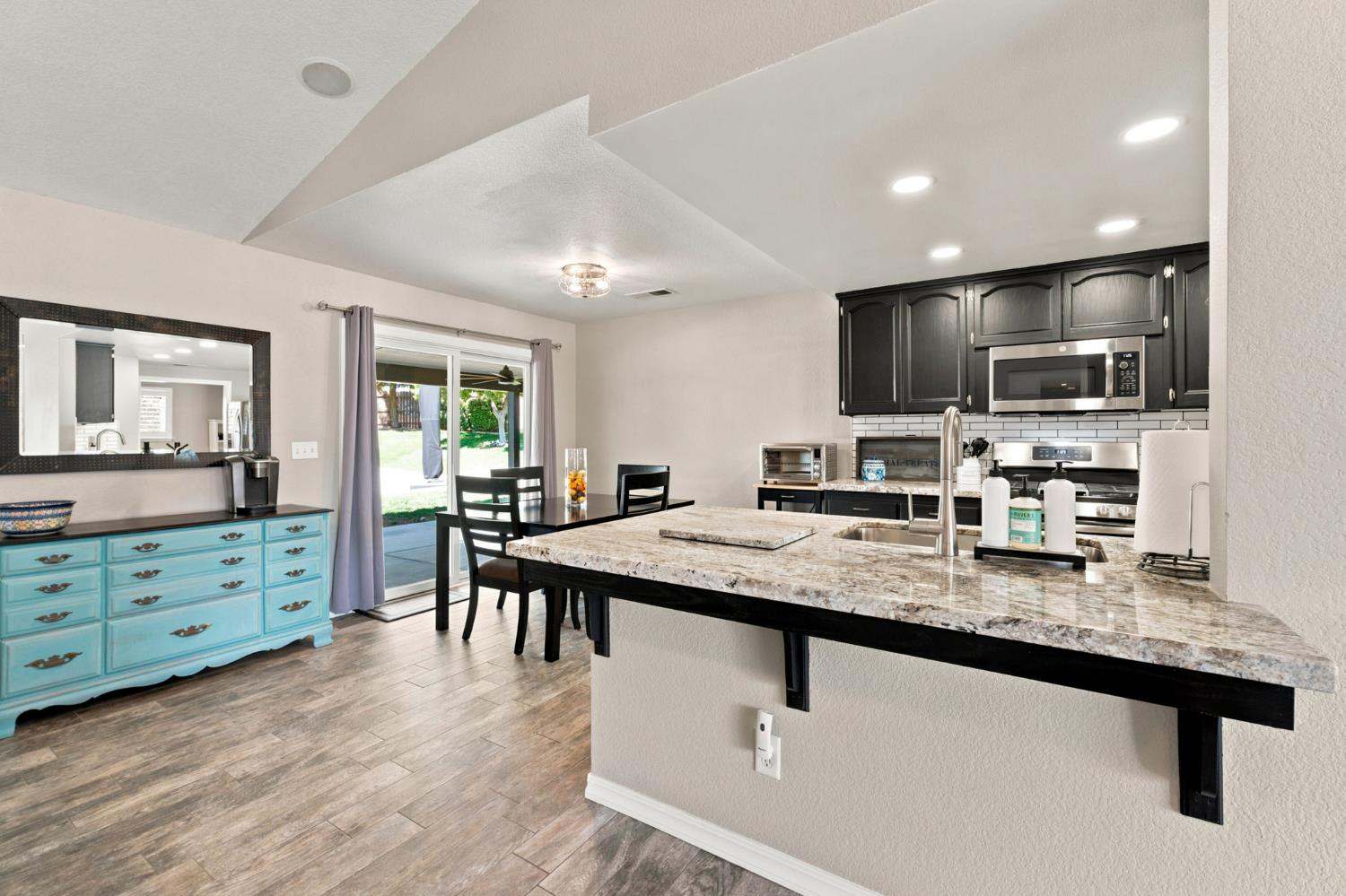 16176 Paula, Madera, CA 93636
