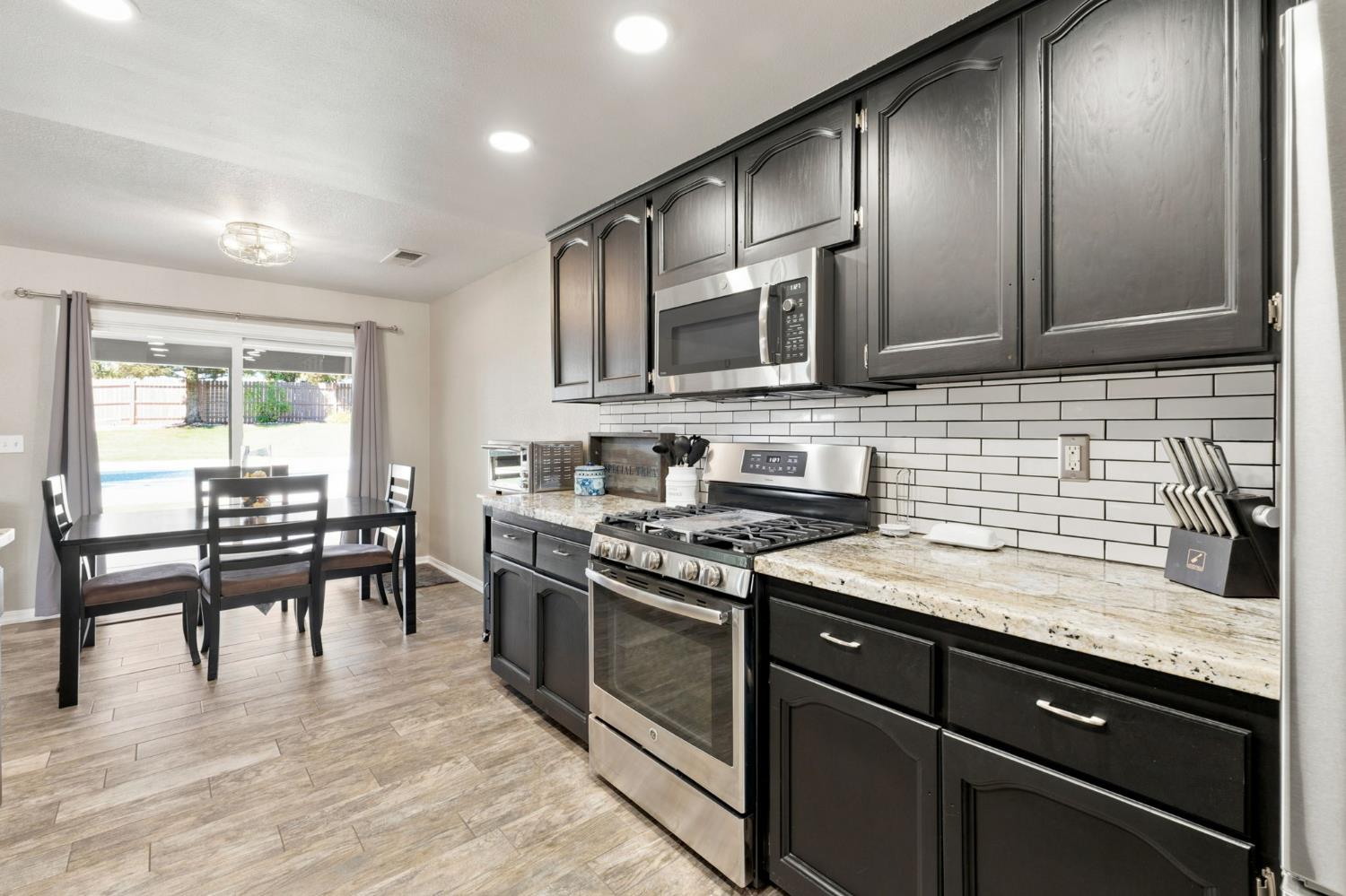 16176 Paula, Madera, CA 93636