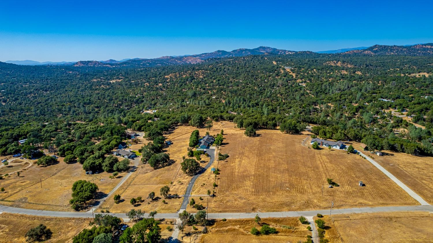 1 Chukchansi Rd, Coarsegold, CA 93614