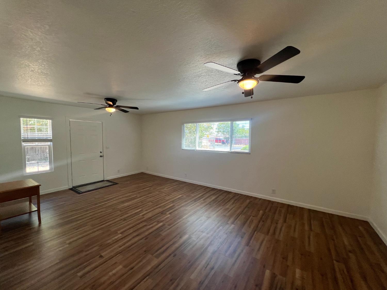 55 E Lorena Ave, Fresno, CA 93706