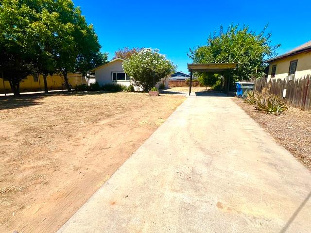 55 E Lorena Ave, Fresno, CA 93706