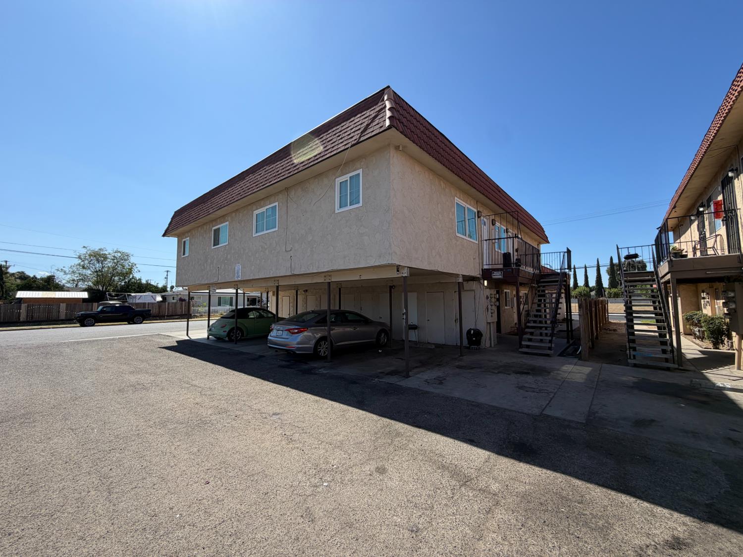 800 W Murray Ave, Visalia, CA 93291