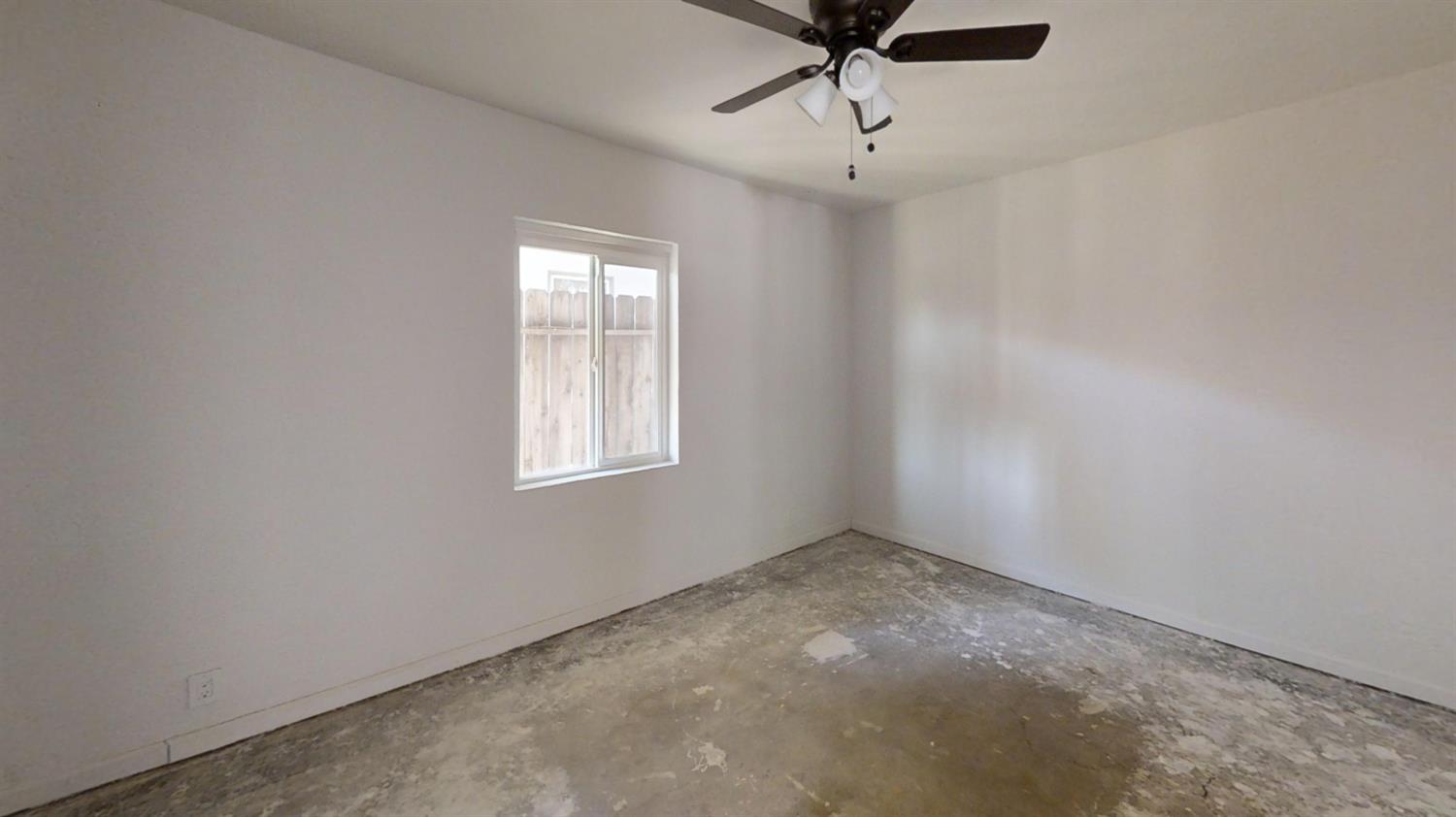 223 Buchanan St, Coalinga, CA 93210