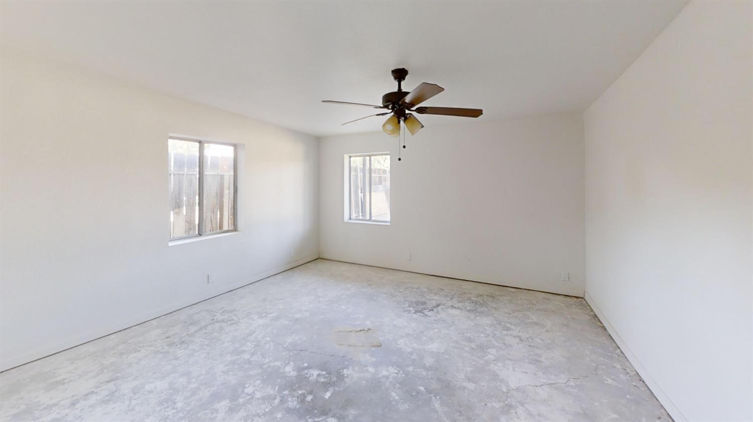 223 Buchanan St, Coalinga, CA 93210