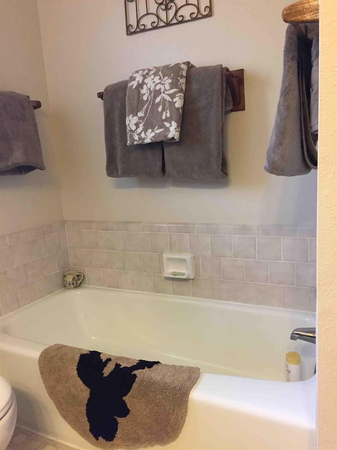 51400 Hogback Rd, Miramonte, CA 93641