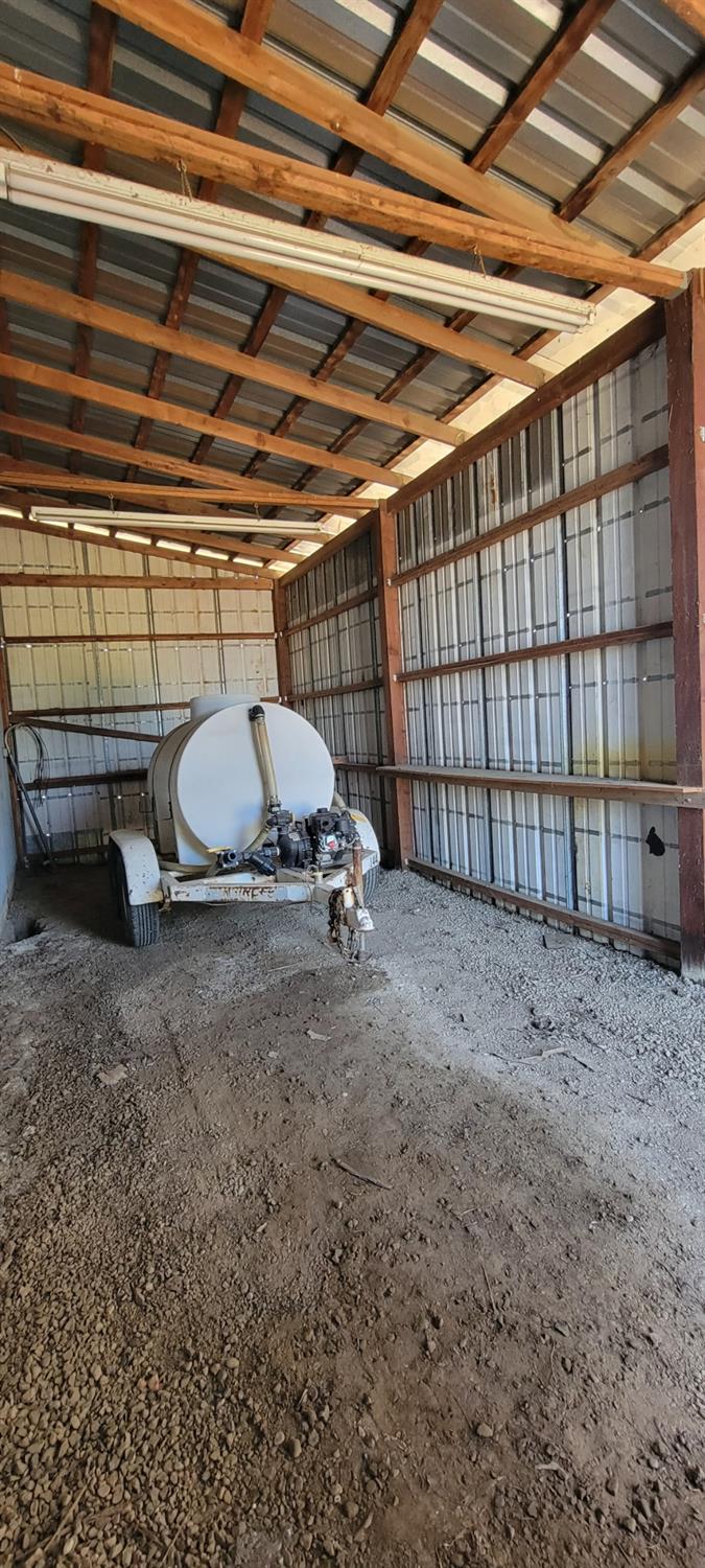 650 S 7th St, Chowchilla, CA 93610