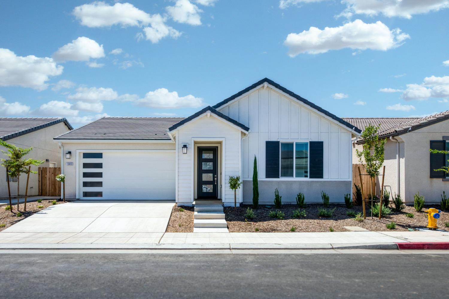 1640 Bloom Ave, Clovis, CA 93619