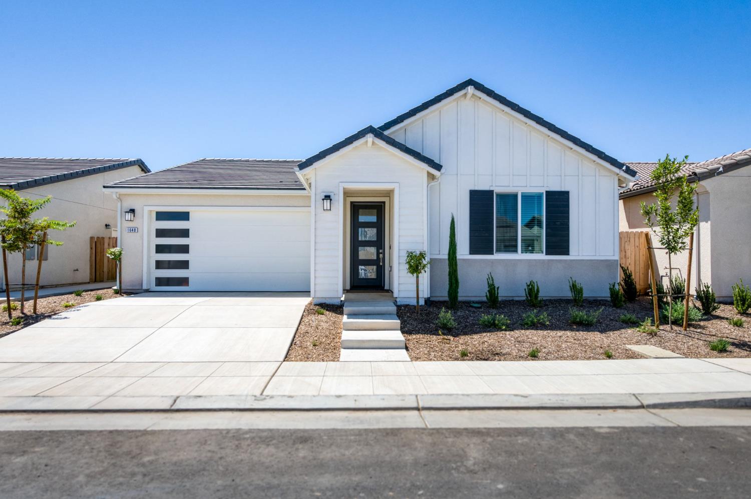 1640 Bloom Ave, Clovis, CA 93619
