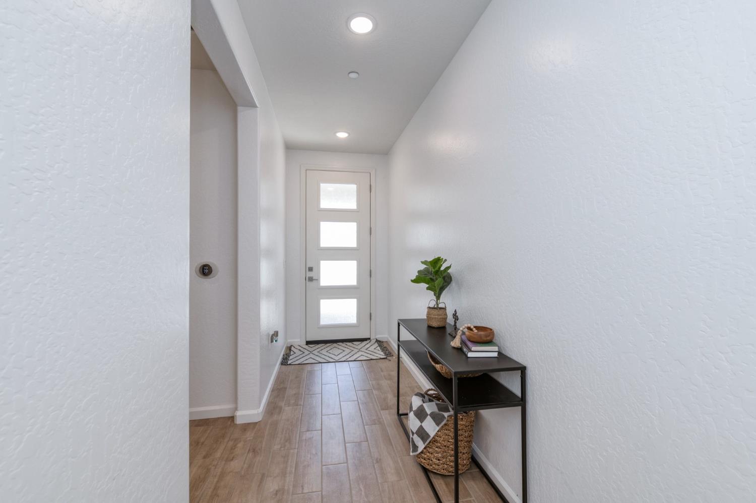1640 Bloom Ave, Clovis, CA 93619