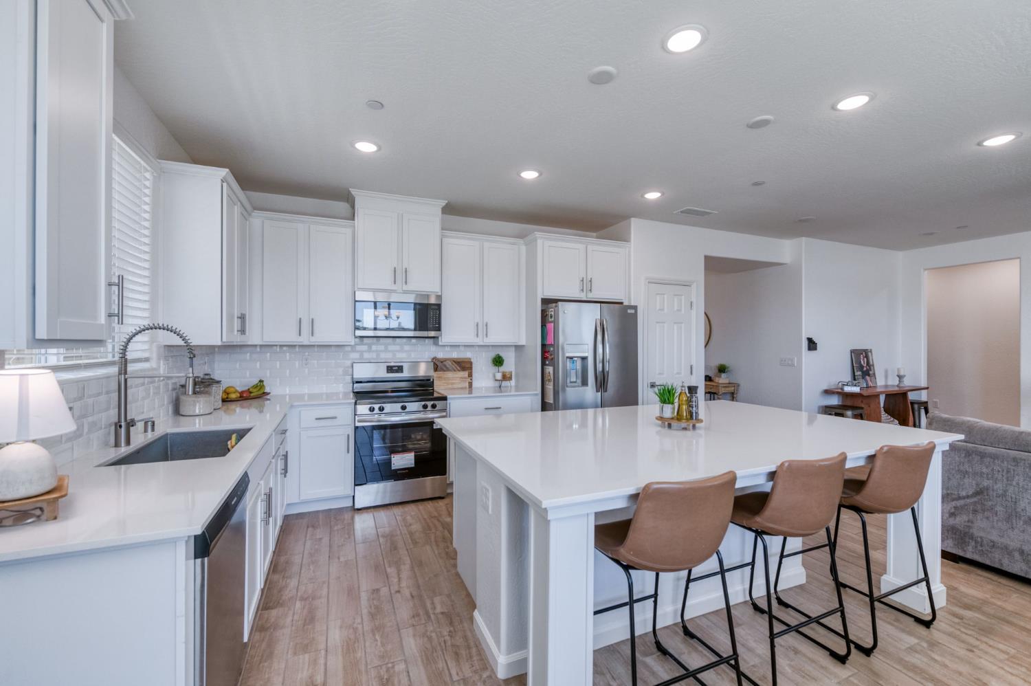 1640 Bloom Ave, Clovis, CA 93619