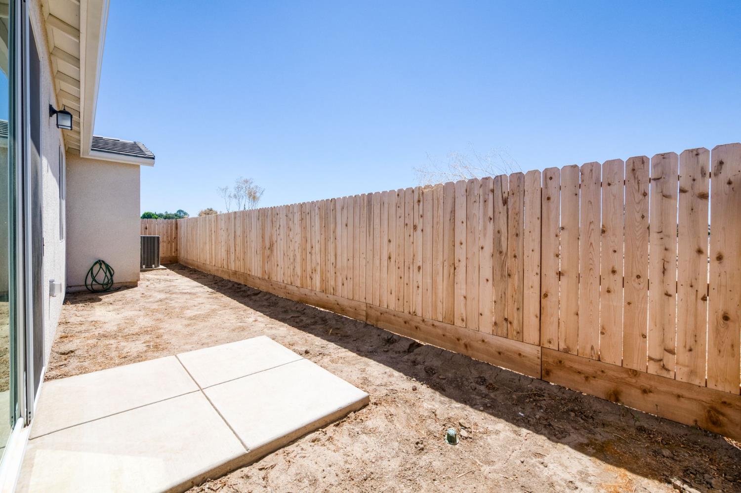 1640 Bloom Ave, Clovis, CA 93619