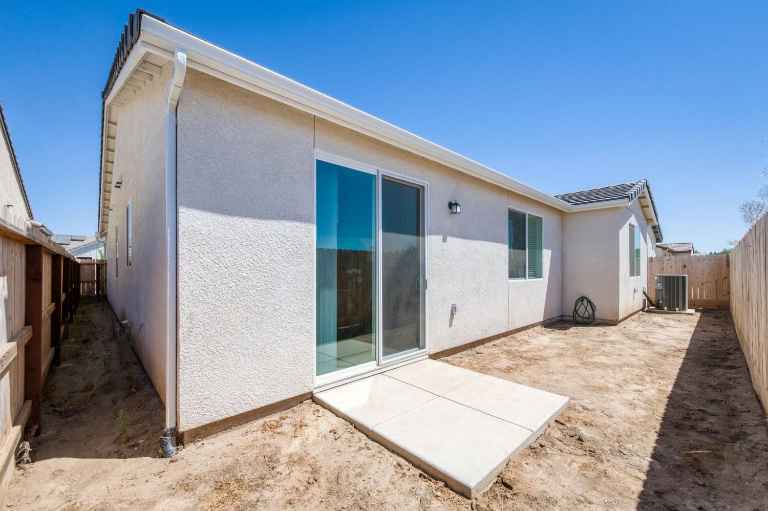 1640 Bloom Ave, Clovis, CA 93619