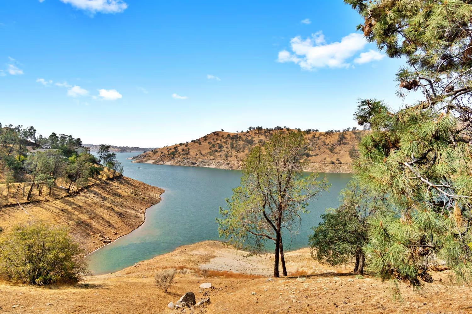 28047 Sky Lake Dr, Friant, CA 93626