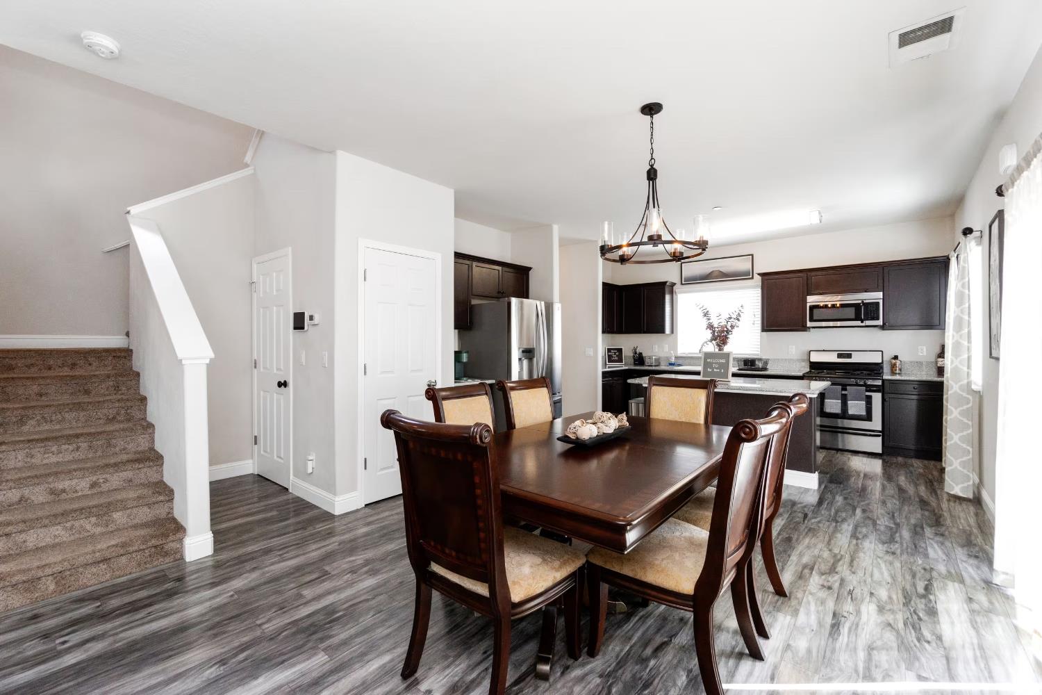 28047 Sky Lake Dr, Friant, CA 93626