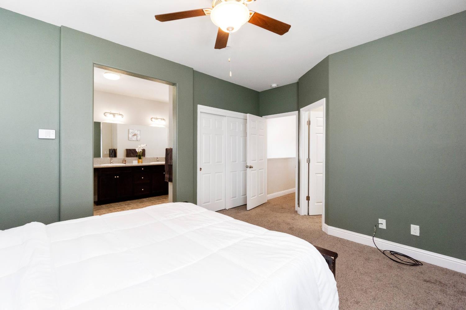28047 Sky Lake Dr, Friant, CA 93626