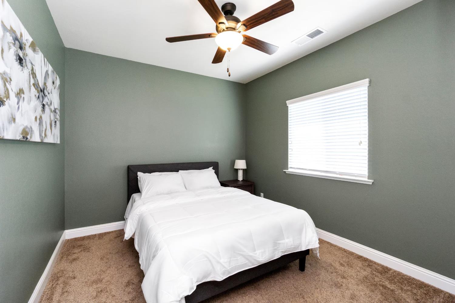 28047 Sky Lake Dr, Friant, CA 93626