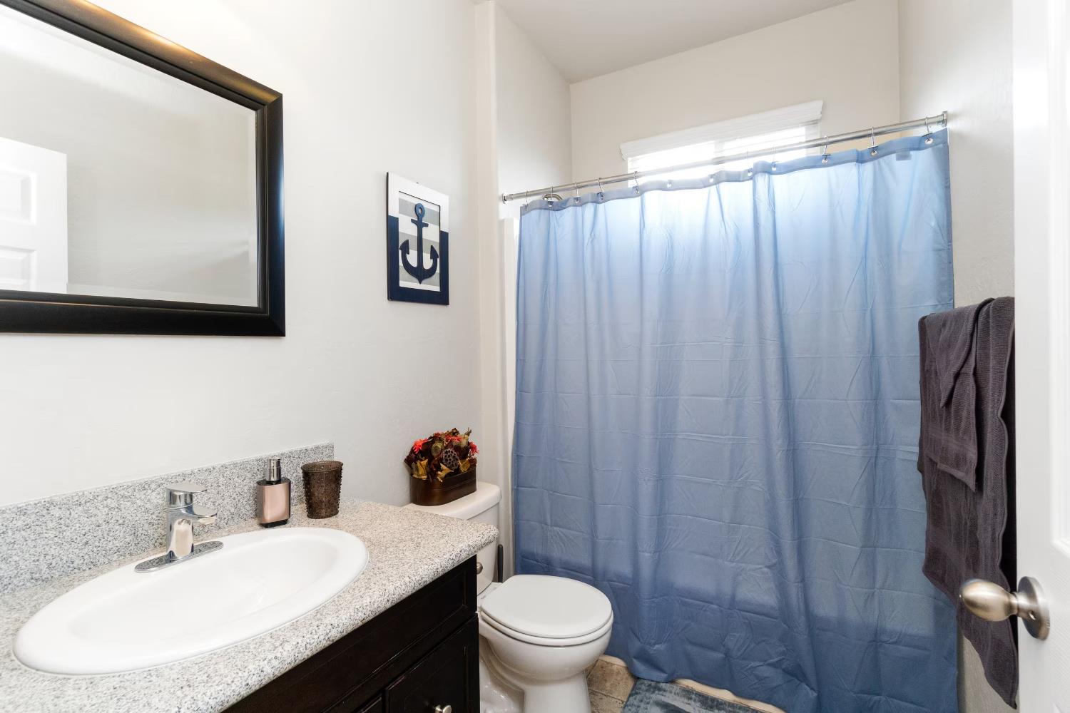 28047 Sky Lake Dr, Friant, CA 93626
