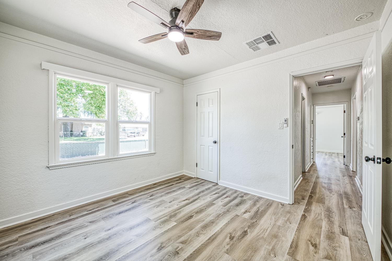 1738 N Angus St, Fresno, CA 93703