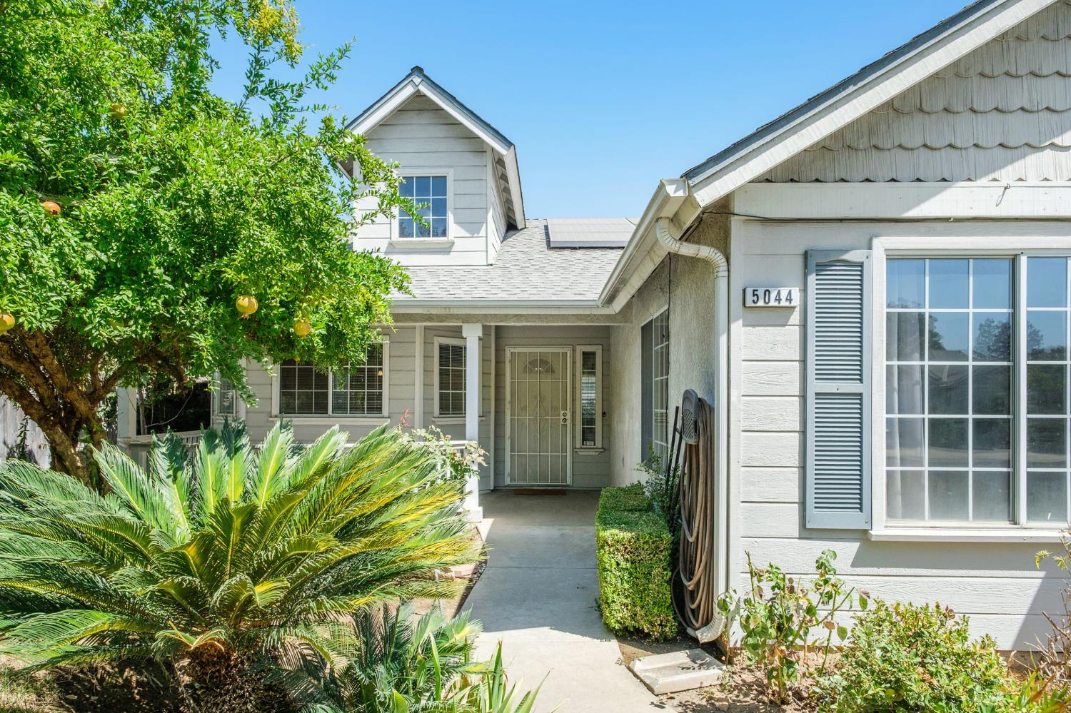 5044 W Roberts, Fresno, CA 93722