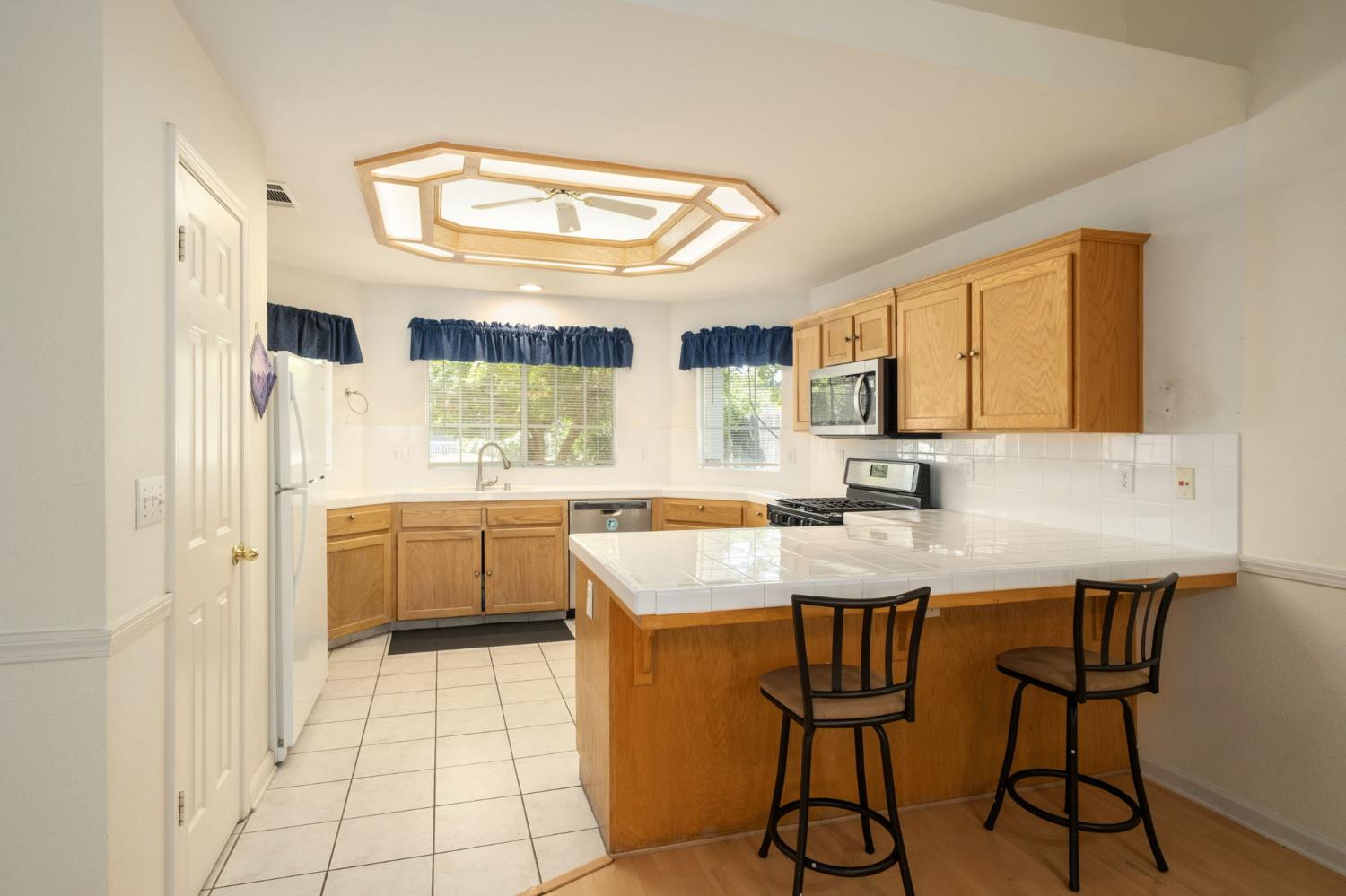 5044 W Roberts, Fresno, CA 93722