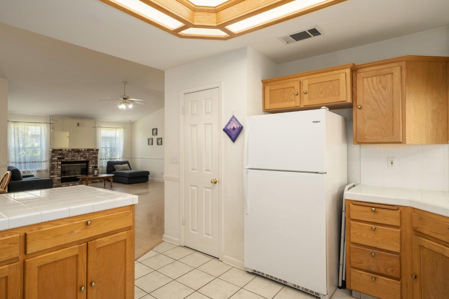5044 W Roberts, Fresno, CA 93722