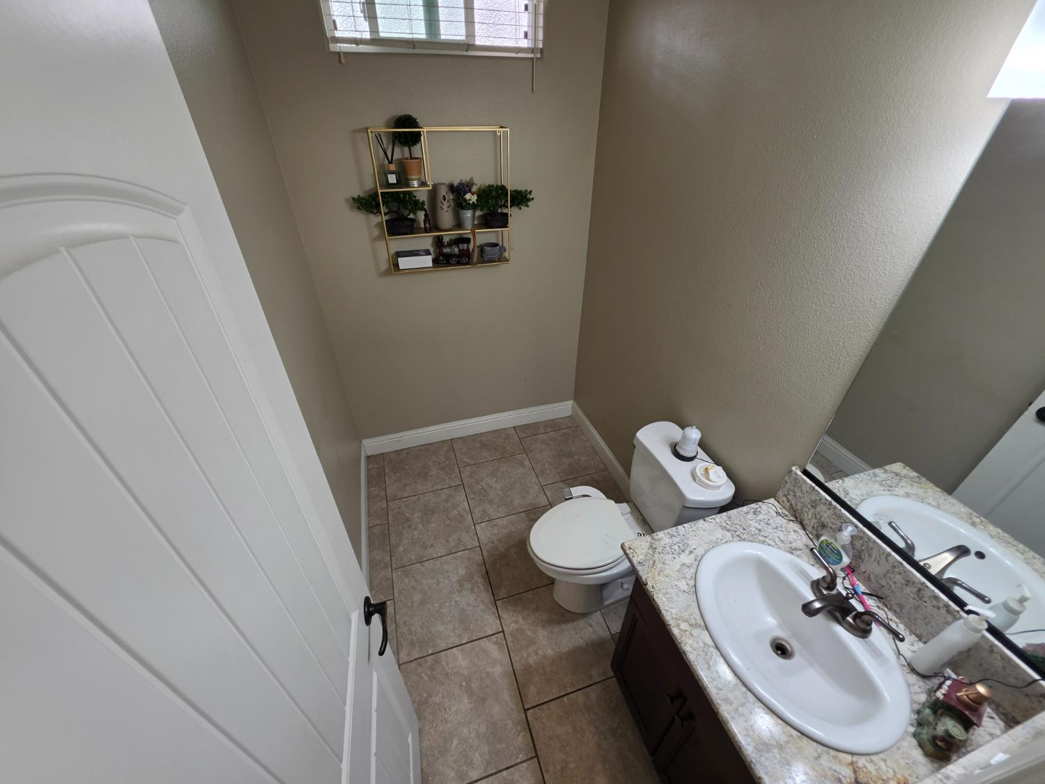 6326 W Donner Ave, Fresno, CA 93723