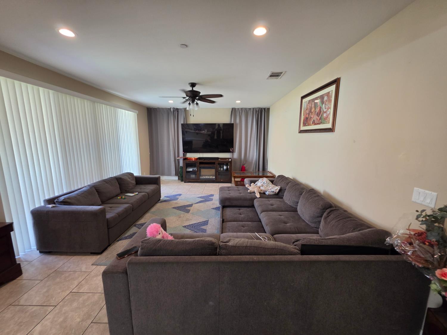 6326 W Donner Ave, Fresno, CA 93723