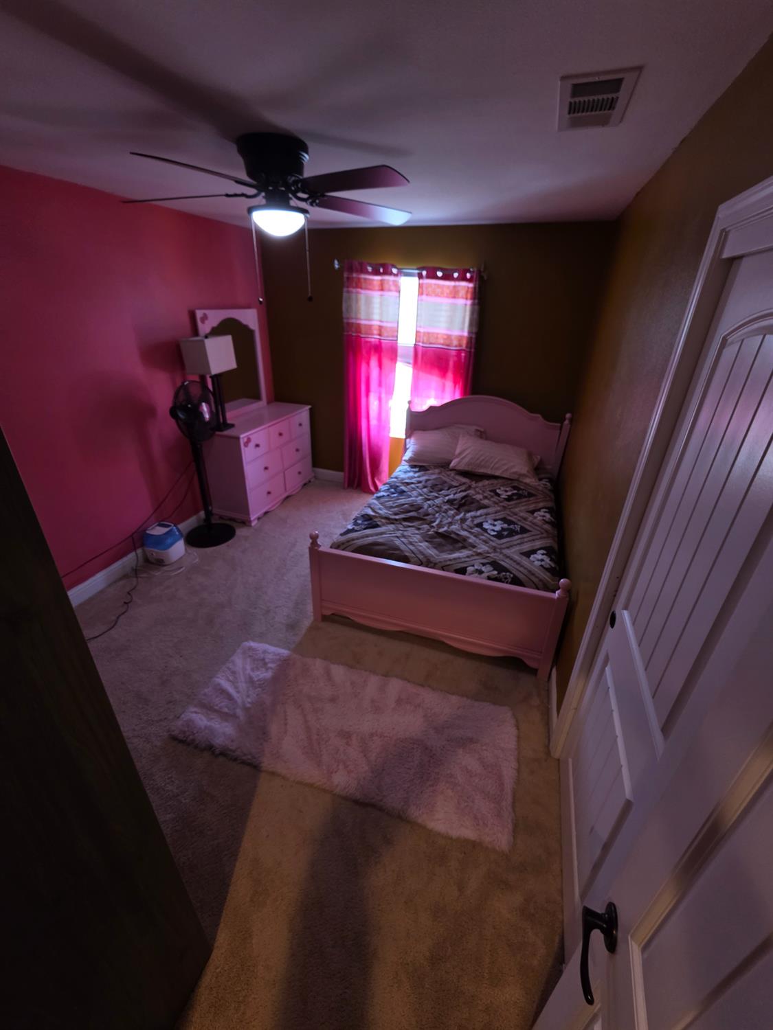 6326 W Donner Ave, Fresno, CA 93723