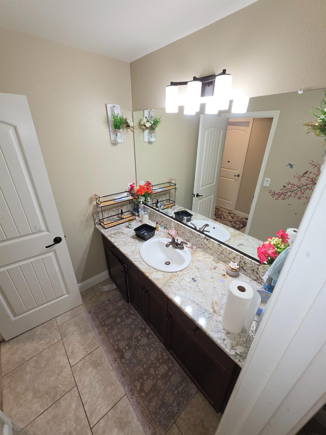 6326 W Donner Ave, Fresno, CA 93723