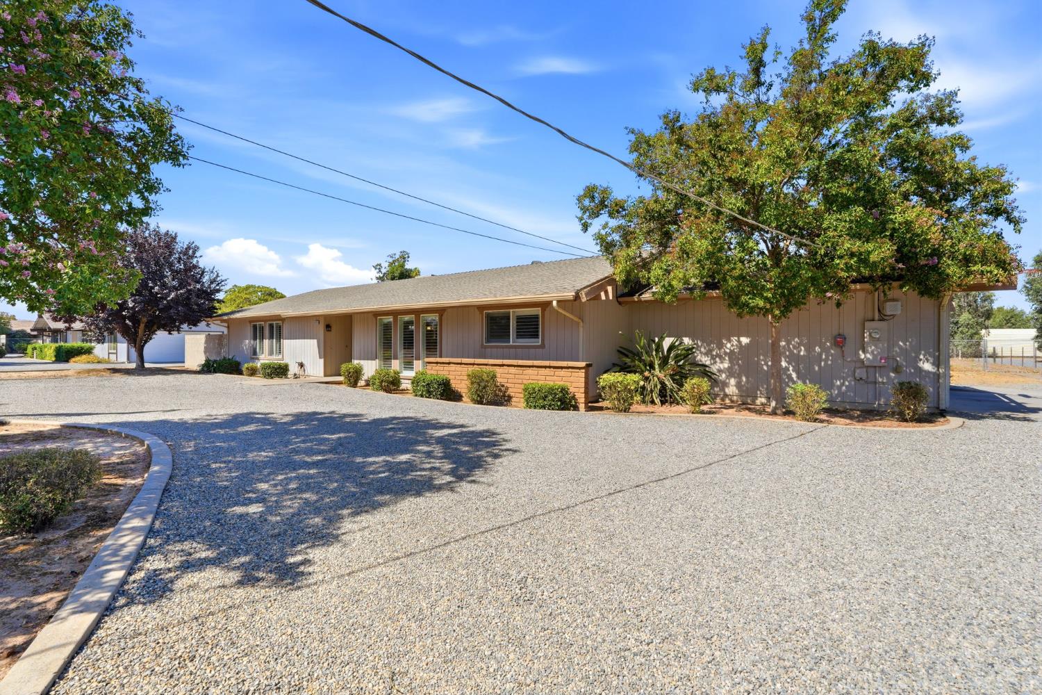 3153 N Blythe, Fresno, CA 93722