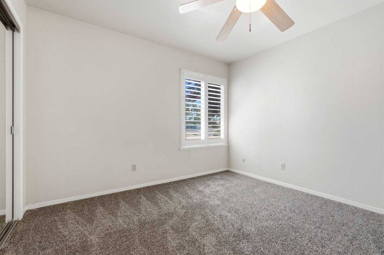 3153 N Blythe, Fresno, CA 93722