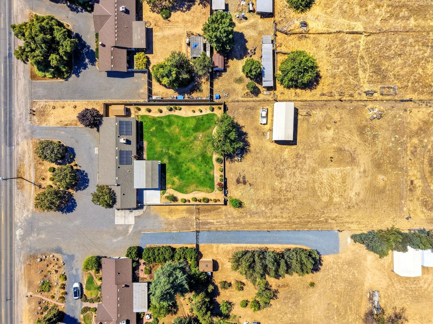 3153 N Blythe, Fresno, CA 93722