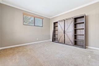 2090 Dunbar Way, Dinuba, CA 93618