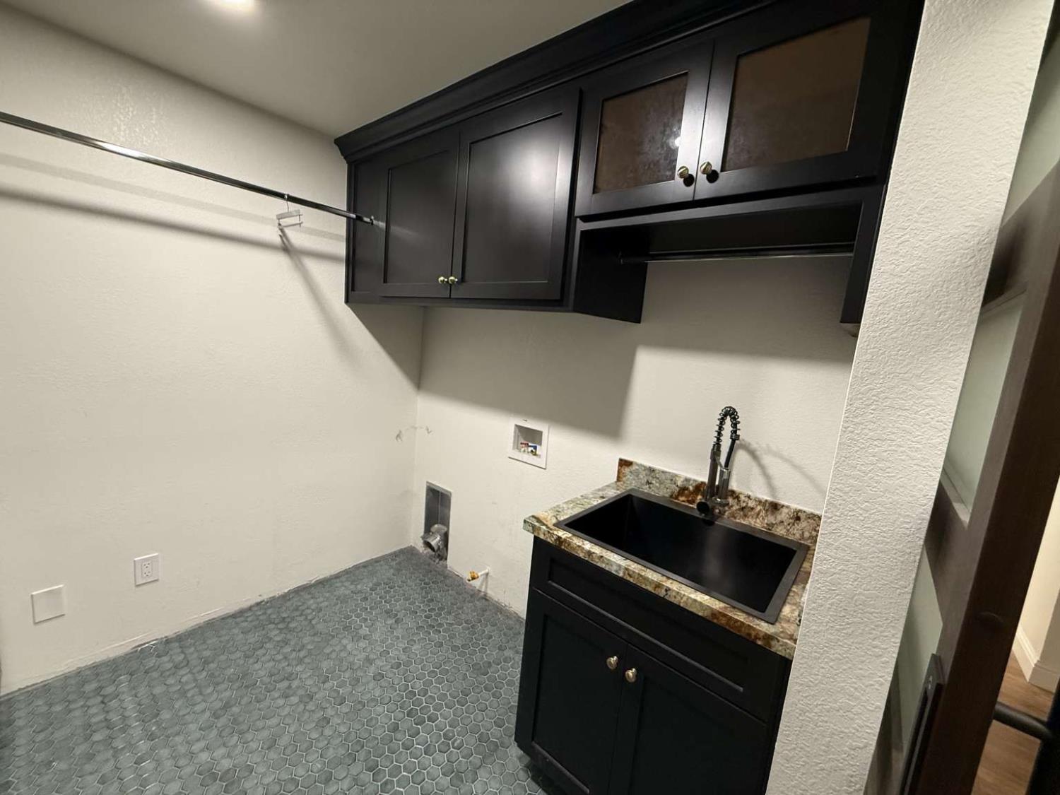 39755 Road 33, Kingsburg, CA 93631