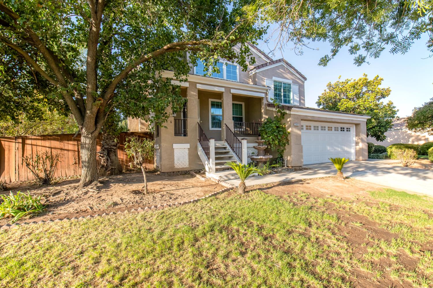 2425 E Houston Ave, Fresno, CA 93720