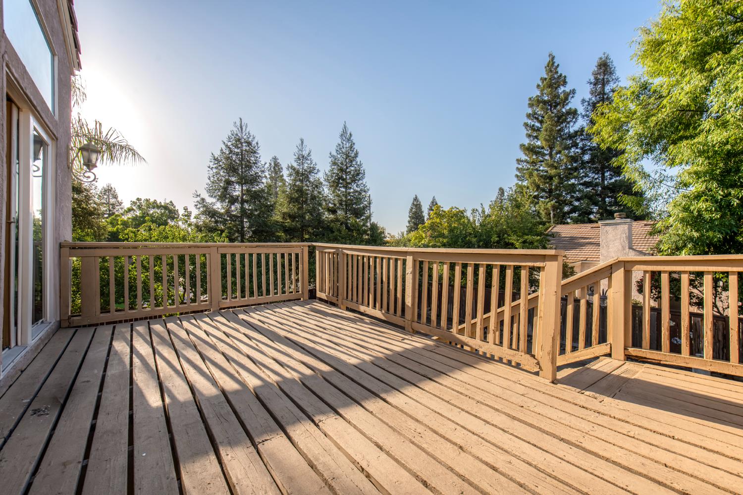 2425 E Houston Ave, Fresno, CA 93720