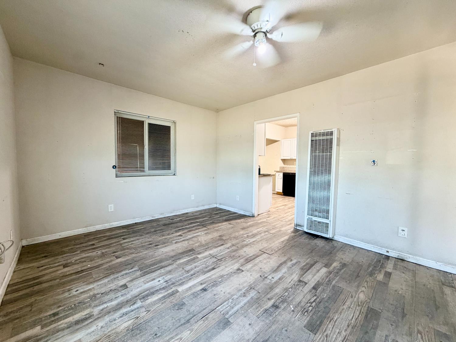 159 W Fir Ave, Pinedale, CA 93650