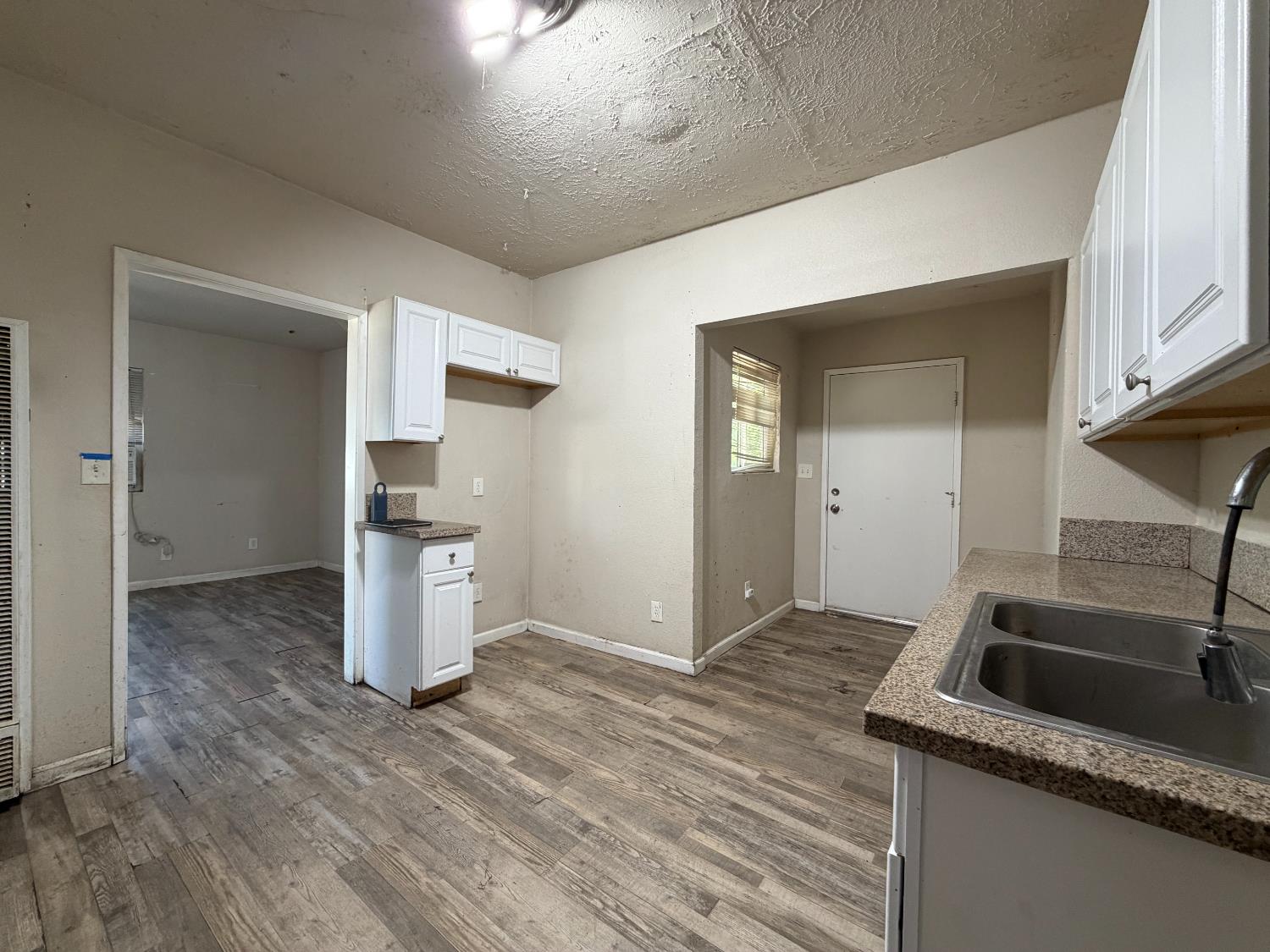159 W Fir Ave, Pinedale, CA 93650