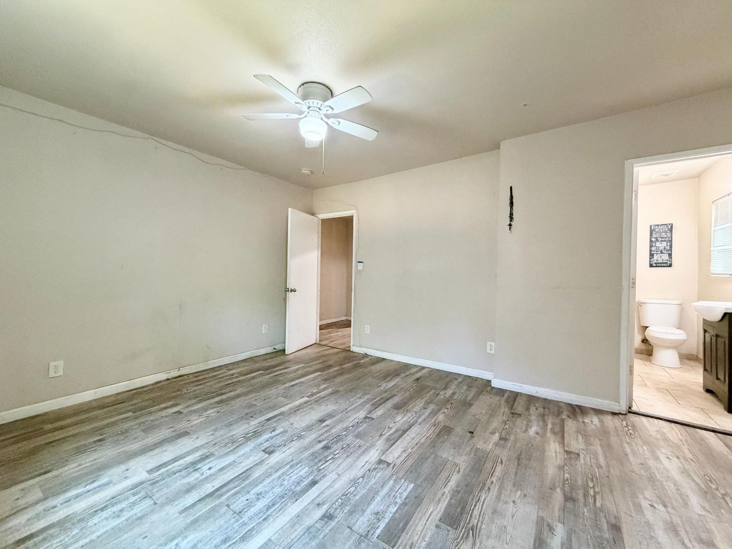 159 W Fir Ave, Pinedale, CA 93650