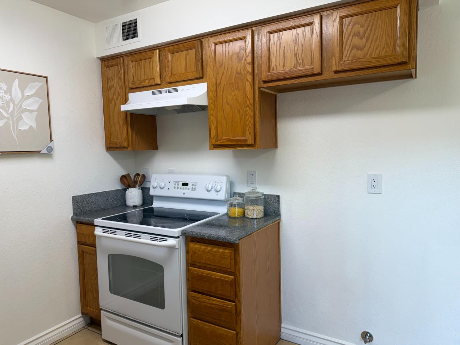 5145 E Lane Ave #131, Fresno, CA 93727