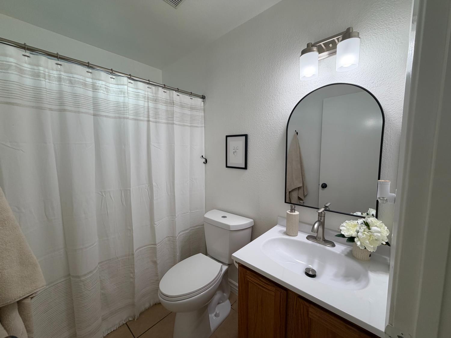 5145 E Lane Ave #131, Fresno, CA 93727