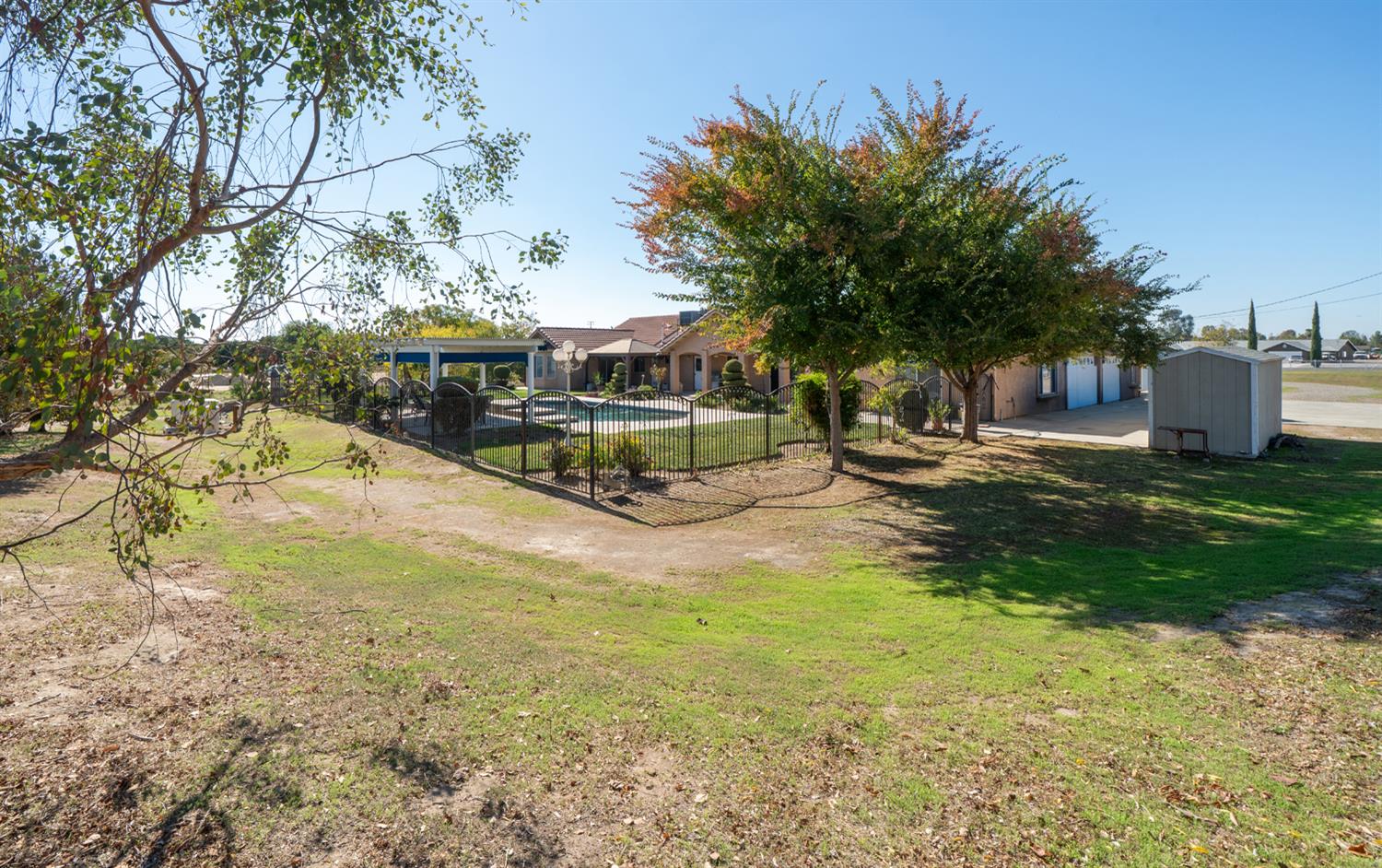 16861 Paula Rd, Madera, CA 93636