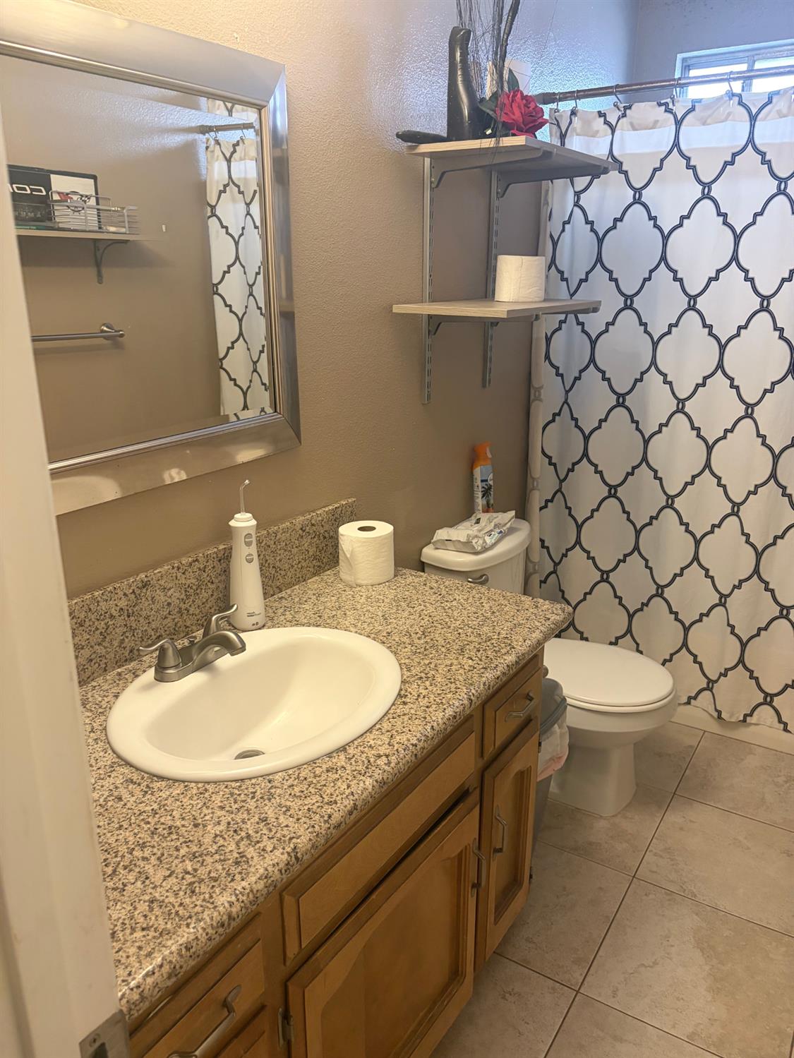 3634 W Terrace Ave, Fresno, CA 93722