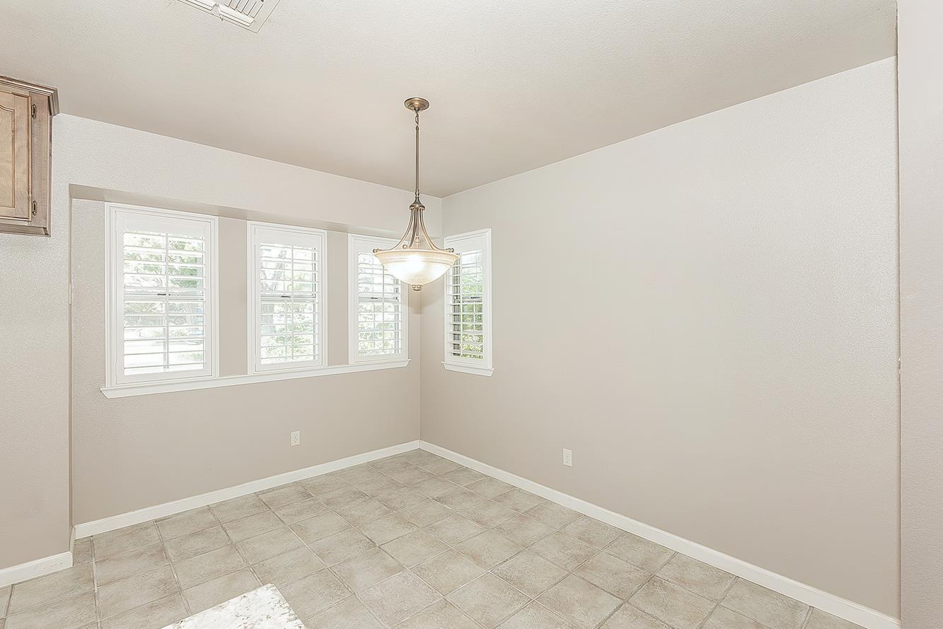 6312 N Ellendale Ave, Fresno, CA 93722