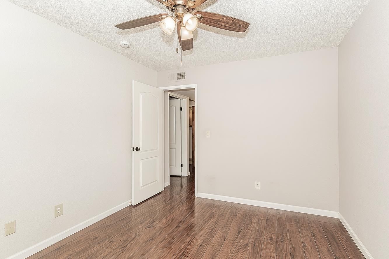 6312 N Ellendale Ave, Fresno, CA 93722
