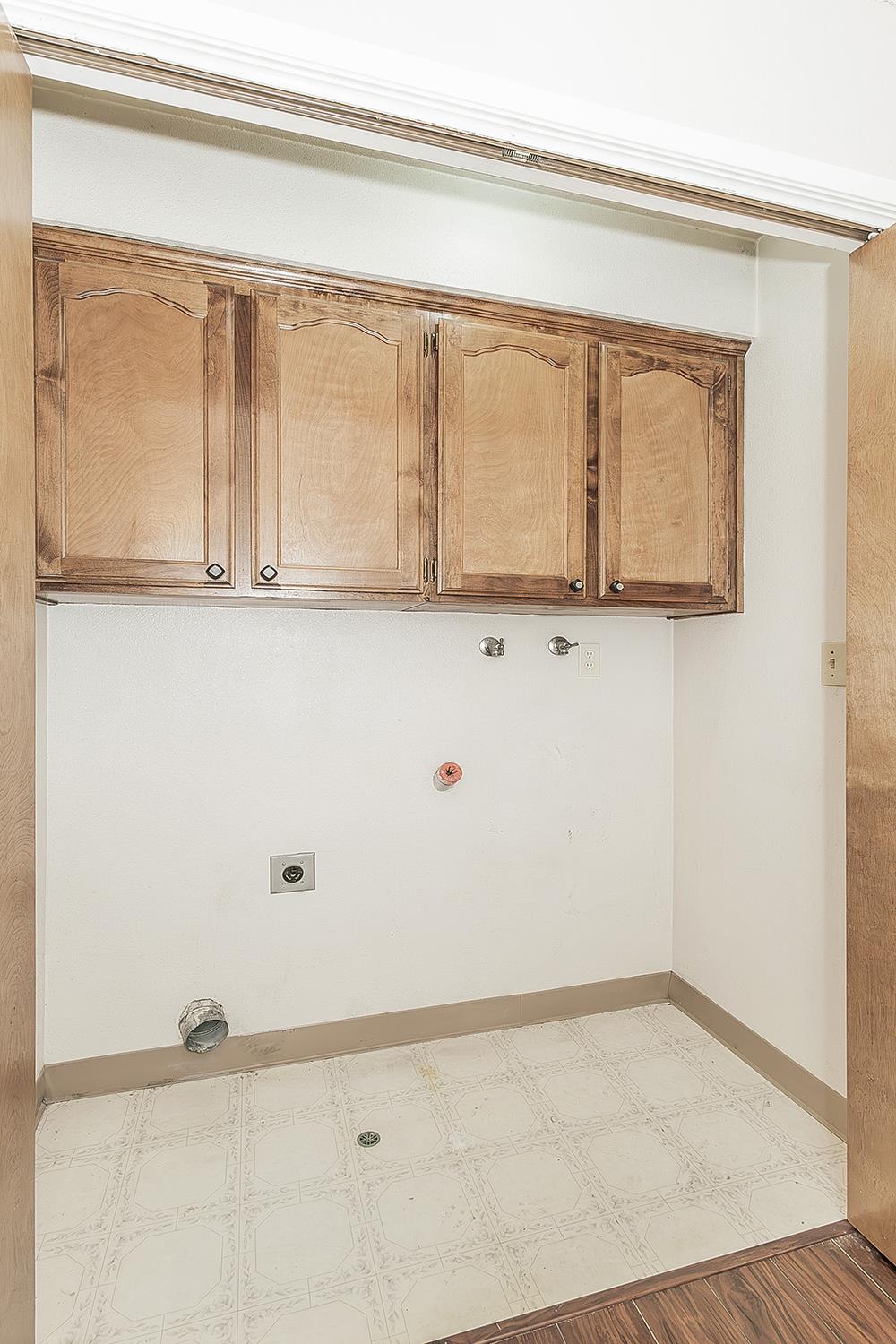 6312 N Ellendale Ave, Fresno, CA 93722