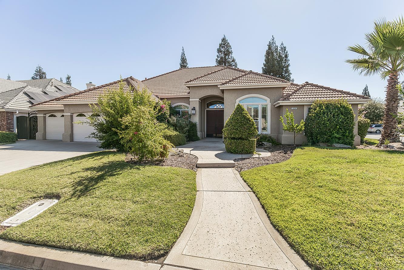 10202 N Boyd Ave, Fresno, CA 93730
