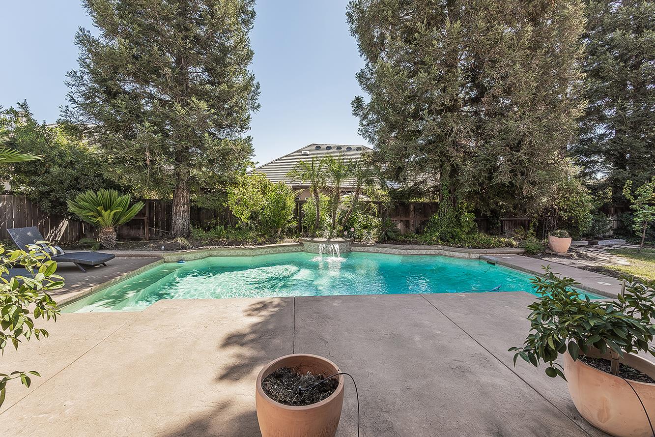 10202 N Boyd Ave, Fresno, CA 93730