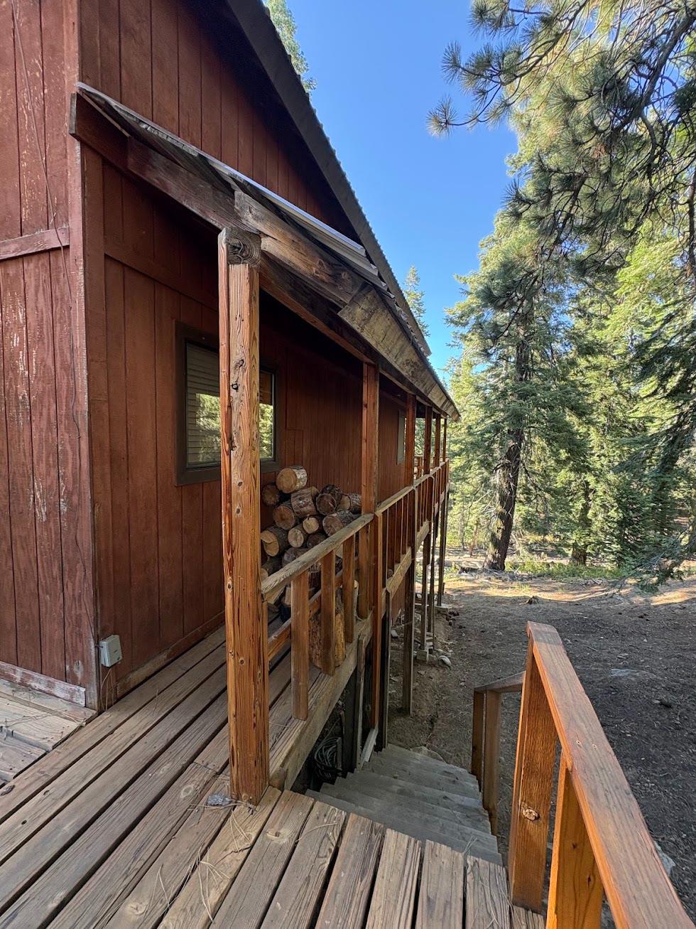 58072 Summit Dr, Springville, CA 93265